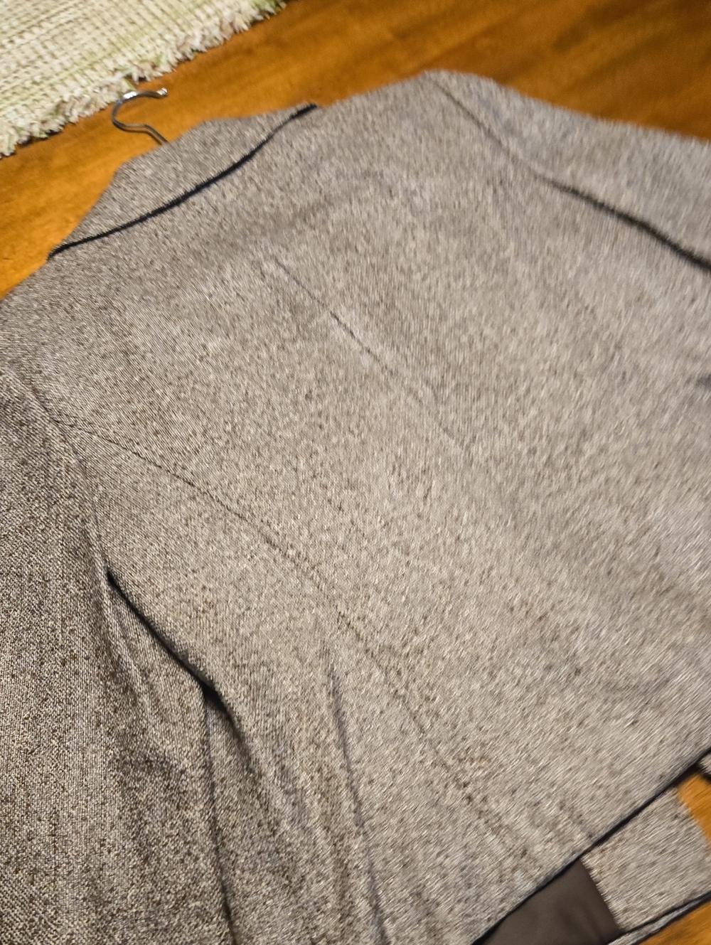 Classiques Entier Brown Tweed Ruffle-Front Blazer - Picture 5 of 5